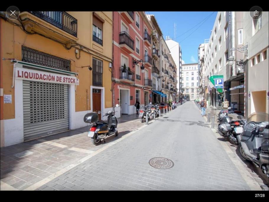 Ttdssa Cervantes Street - Parking In Valencia Midtown Zewnętrze zdjęcie