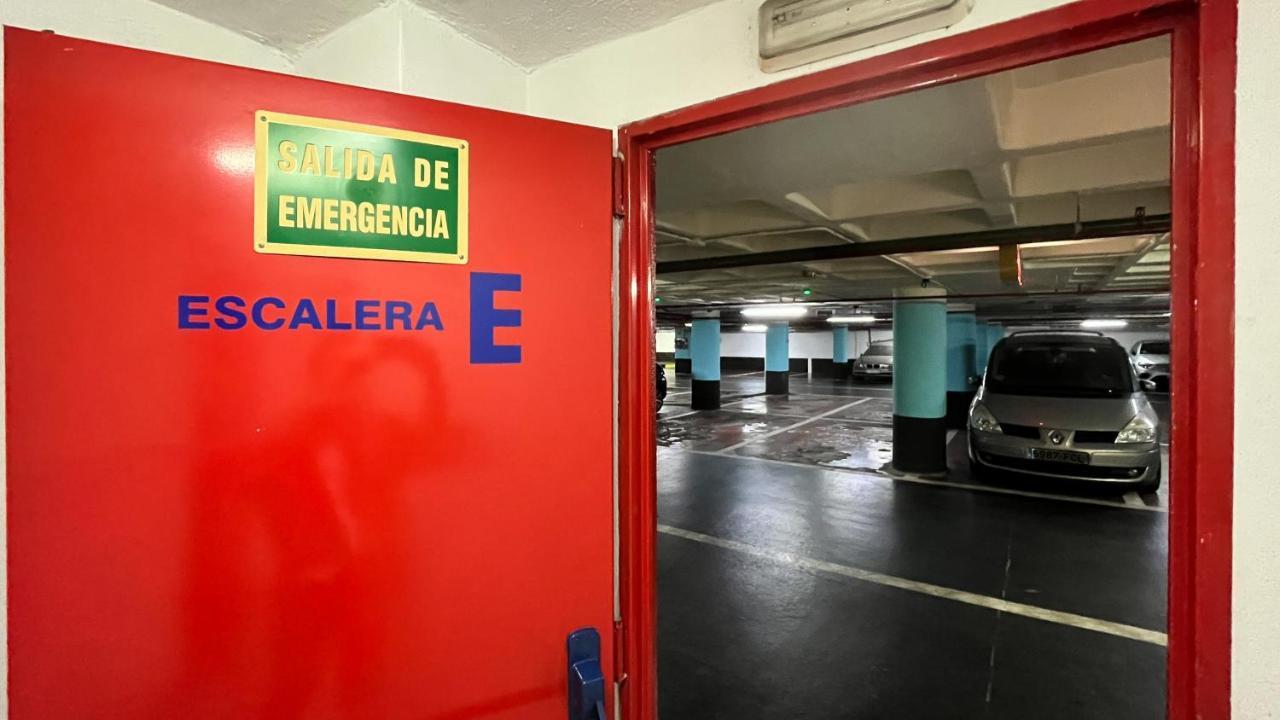 Ttdssa Cervantes Street - Parking In Valencia Midtown Zewnętrze zdjęcie